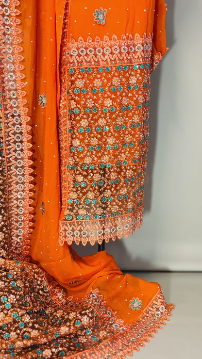 Salma Toub Orange